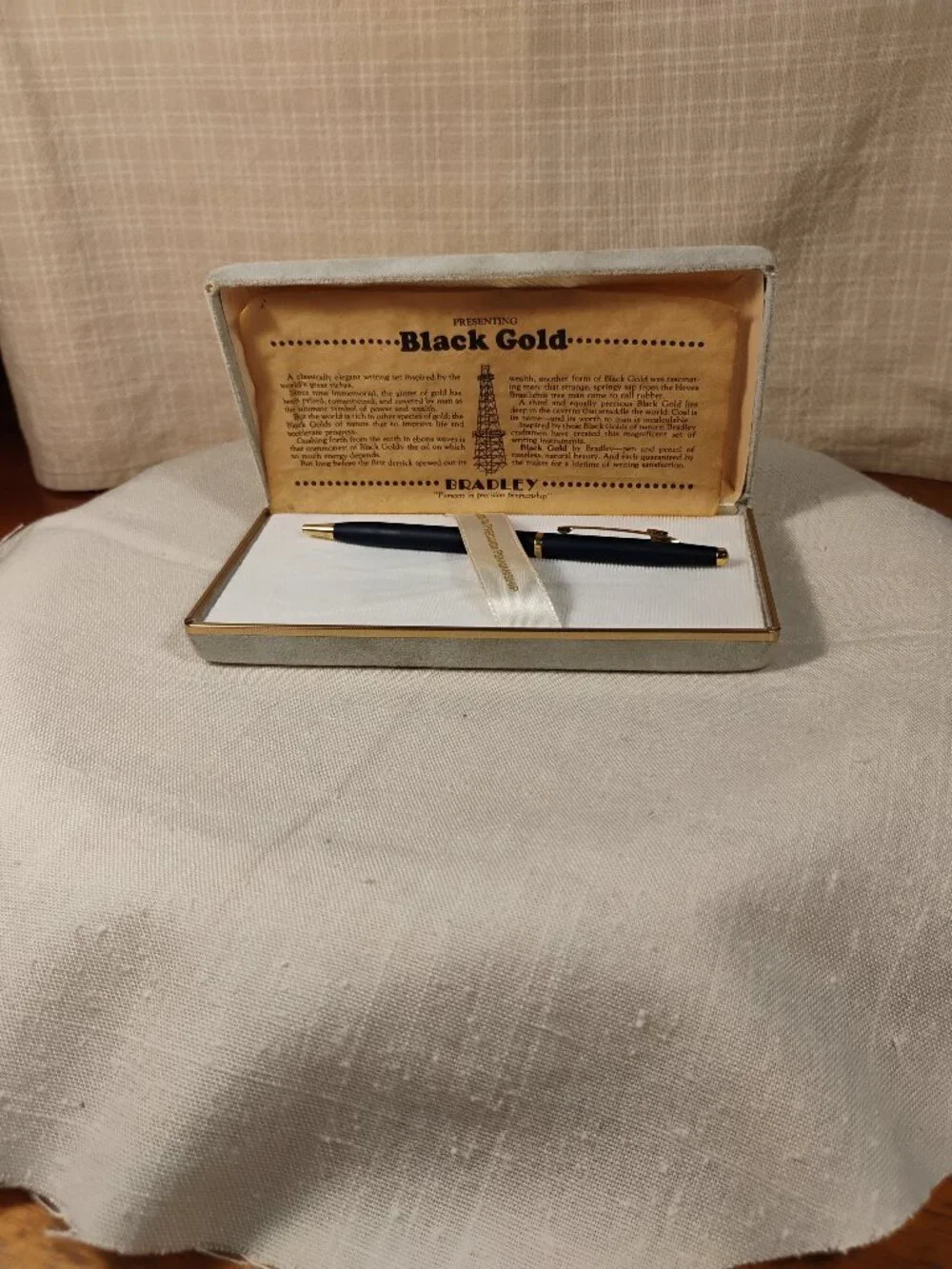 Vintage Bradley Black Gold Pen in Original Case with Promotion Flyer